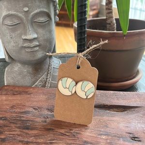 Vintage cream and teal enamel round earrings